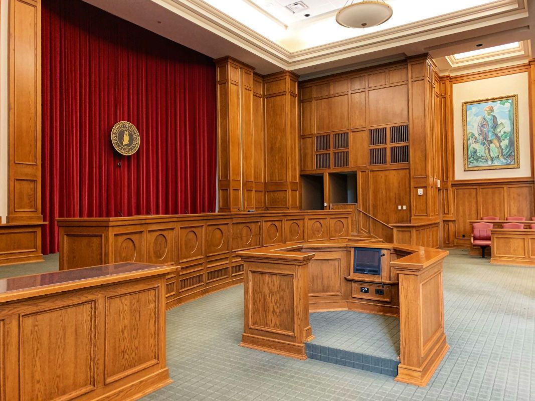 Arkansas courtroom where Knollmeyer Law Office represents family law, bankruptcy and disability clients